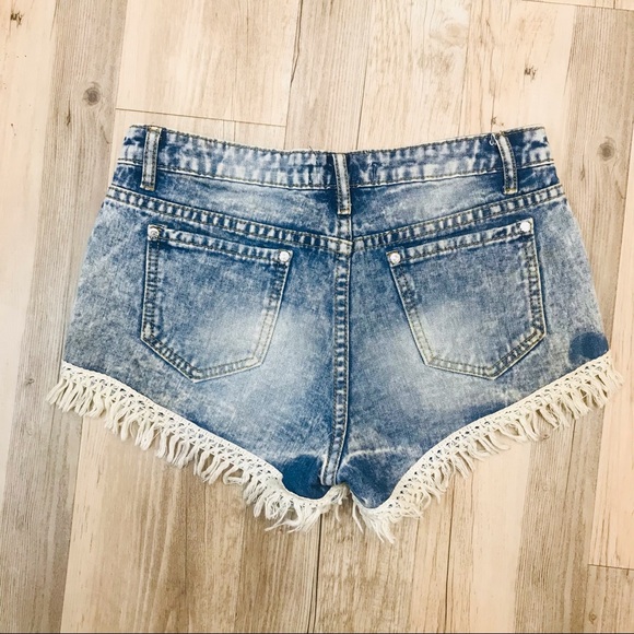Oscar St boutique denim frayed jean shorts sz small - Picture 4 of 6